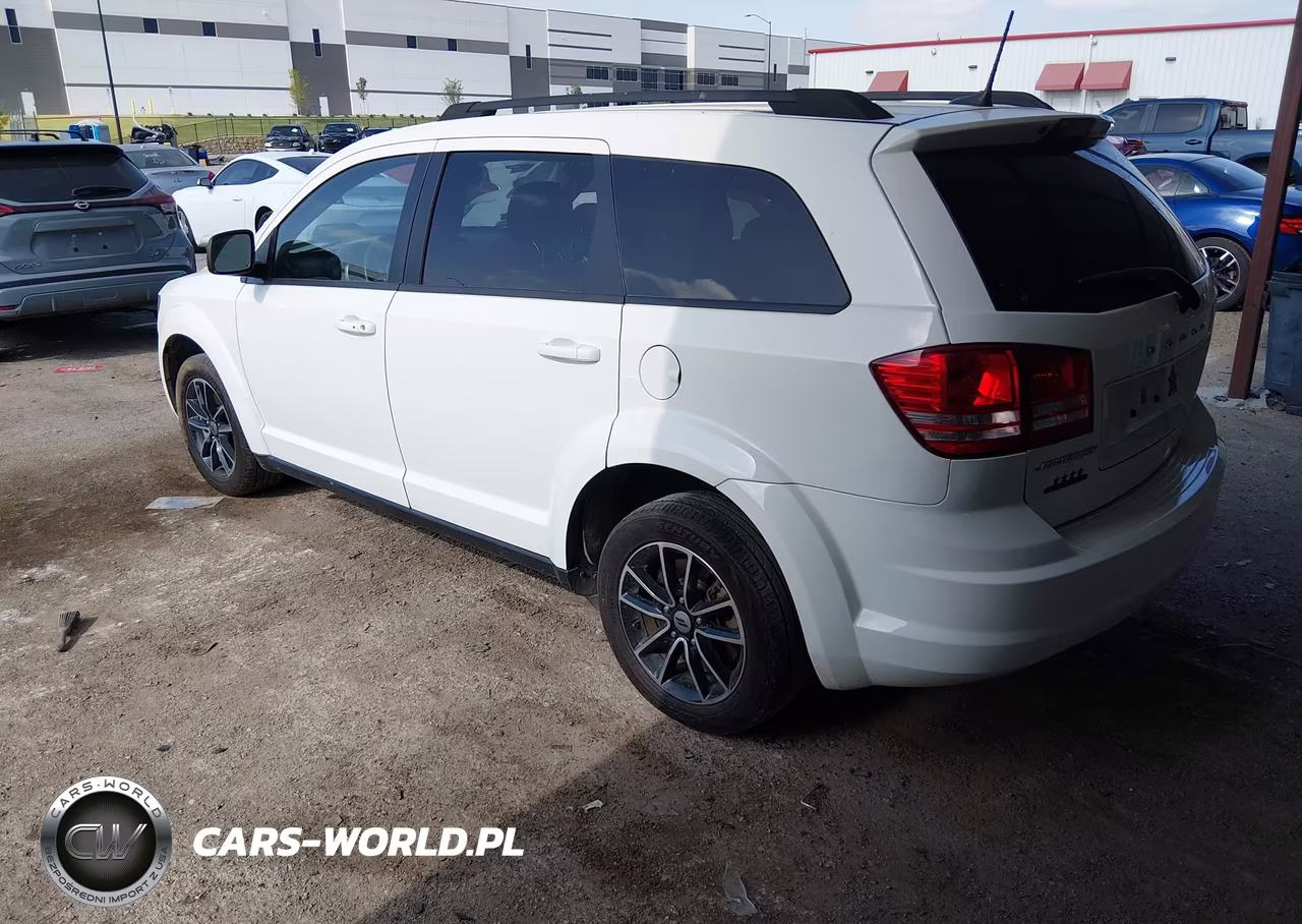 2018 Dodge Journey Se VIN:3C4PDCABXJT526709 - 3
