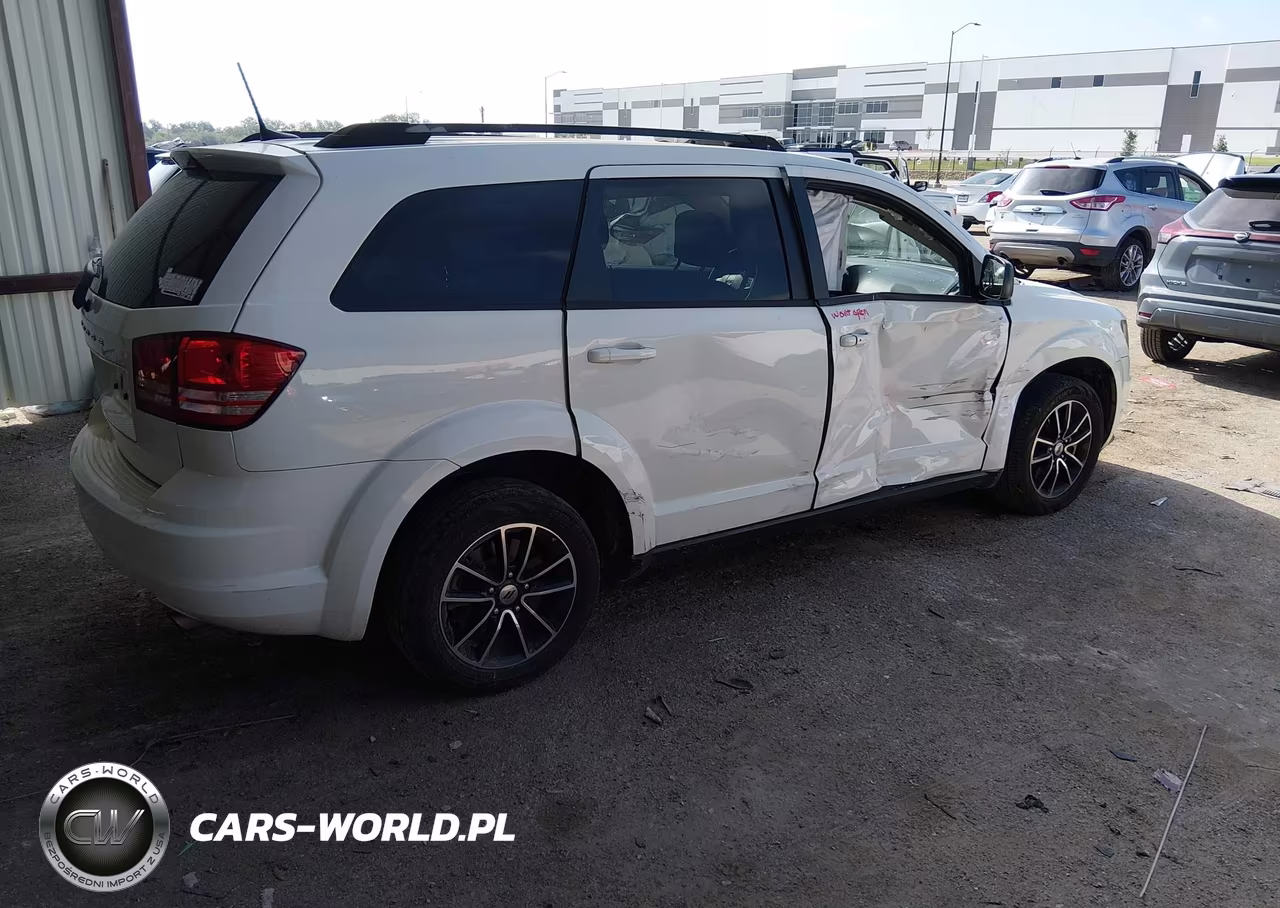 2018 Dodge Journey Se VIN:3C4PDCABXJT526709 - 4