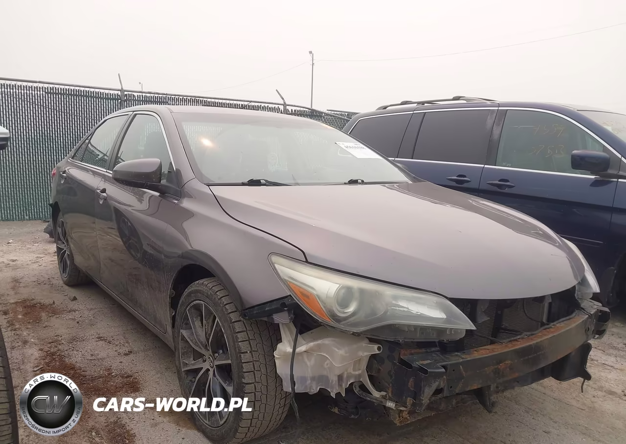 2015 Toyota Camry Xse – zdjęcie 1 z 16