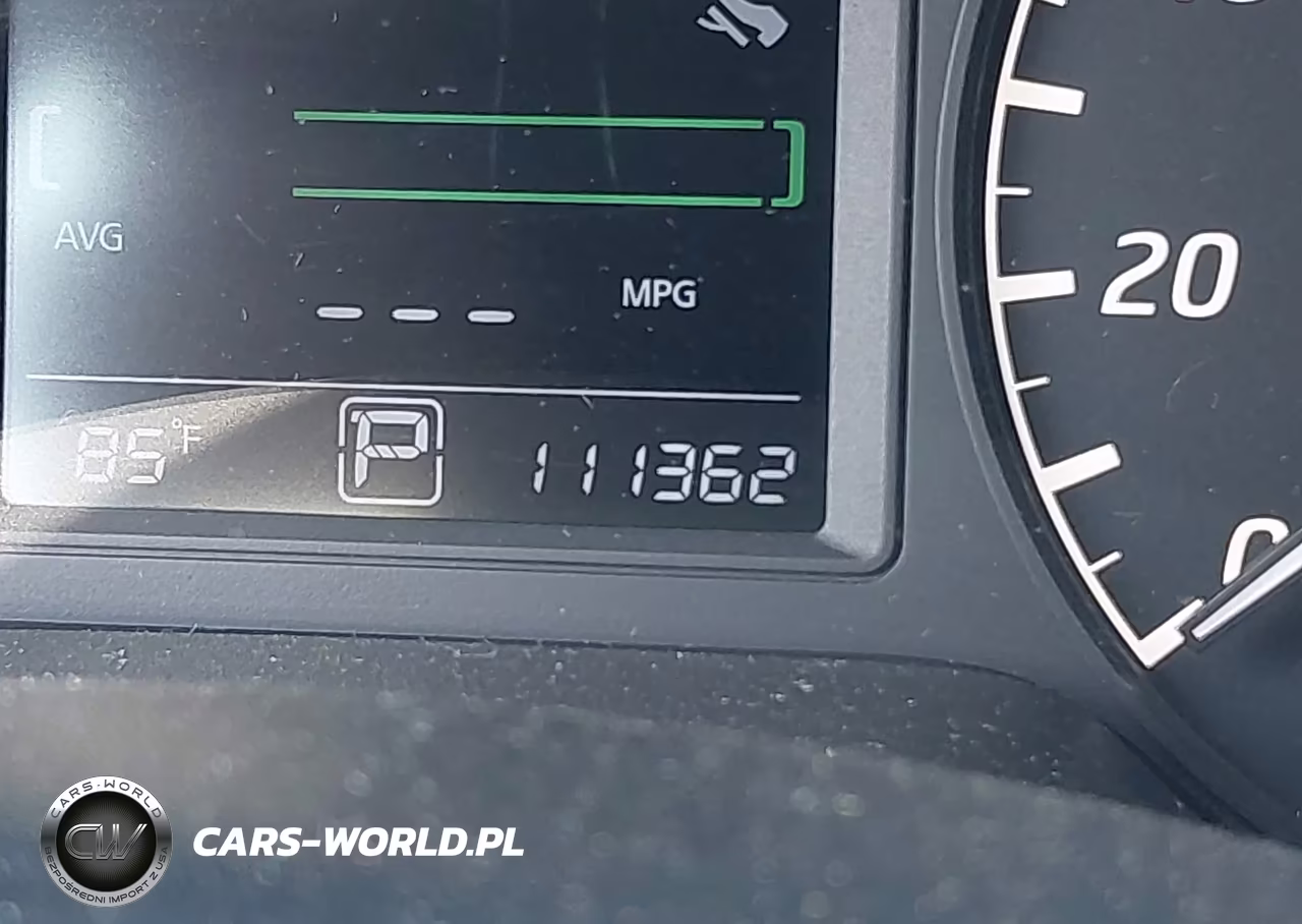 2016 Nissan Sentra Fe+ S VIN:3N1AB7AP0GY328105 - 12