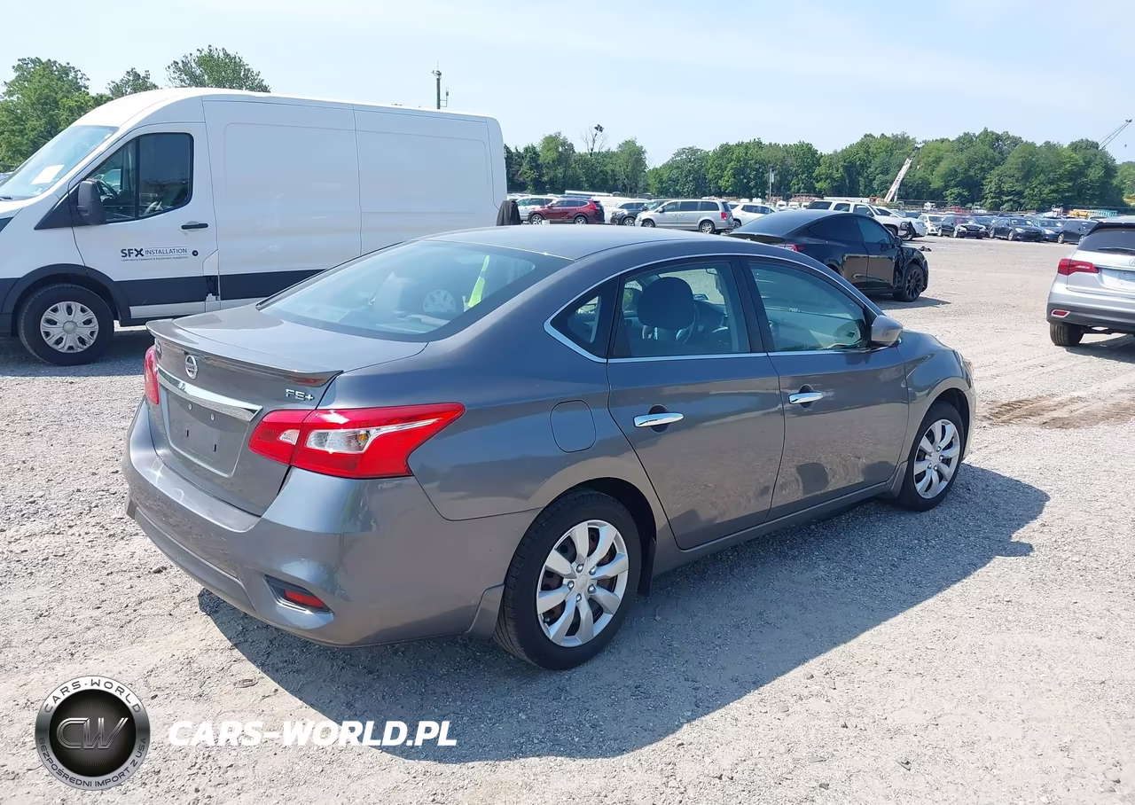 2016 Nissan Sentra Fe+ S VIN:3N1AB7AP0GY328105 - 4