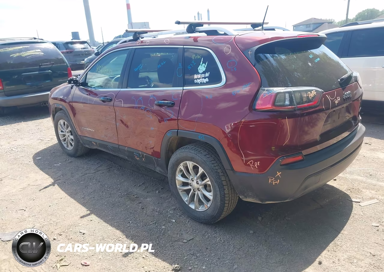 2019 Jeep Cherokee Latitude Fwd VIN:1C4PJLCB7KD382226 - 3