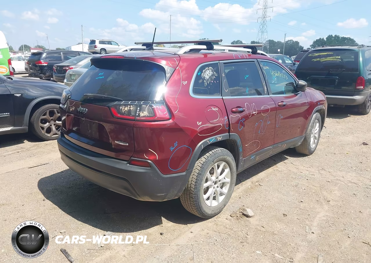 2019 Jeep Cherokee Latitude Fwd VIN:1C4PJLCB7KD382226 - 4