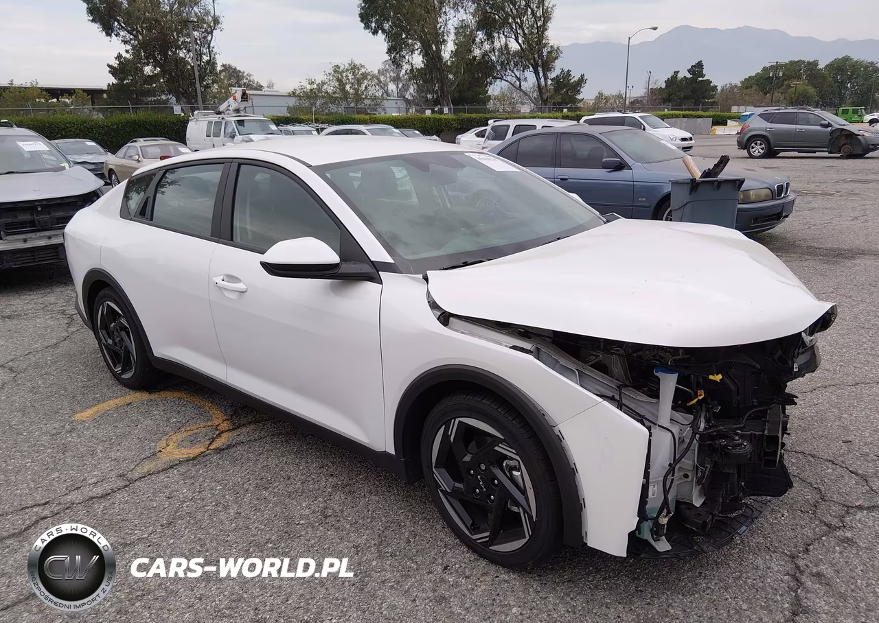 2025 Kia K4 Ex – zdjęcie 1 z 19