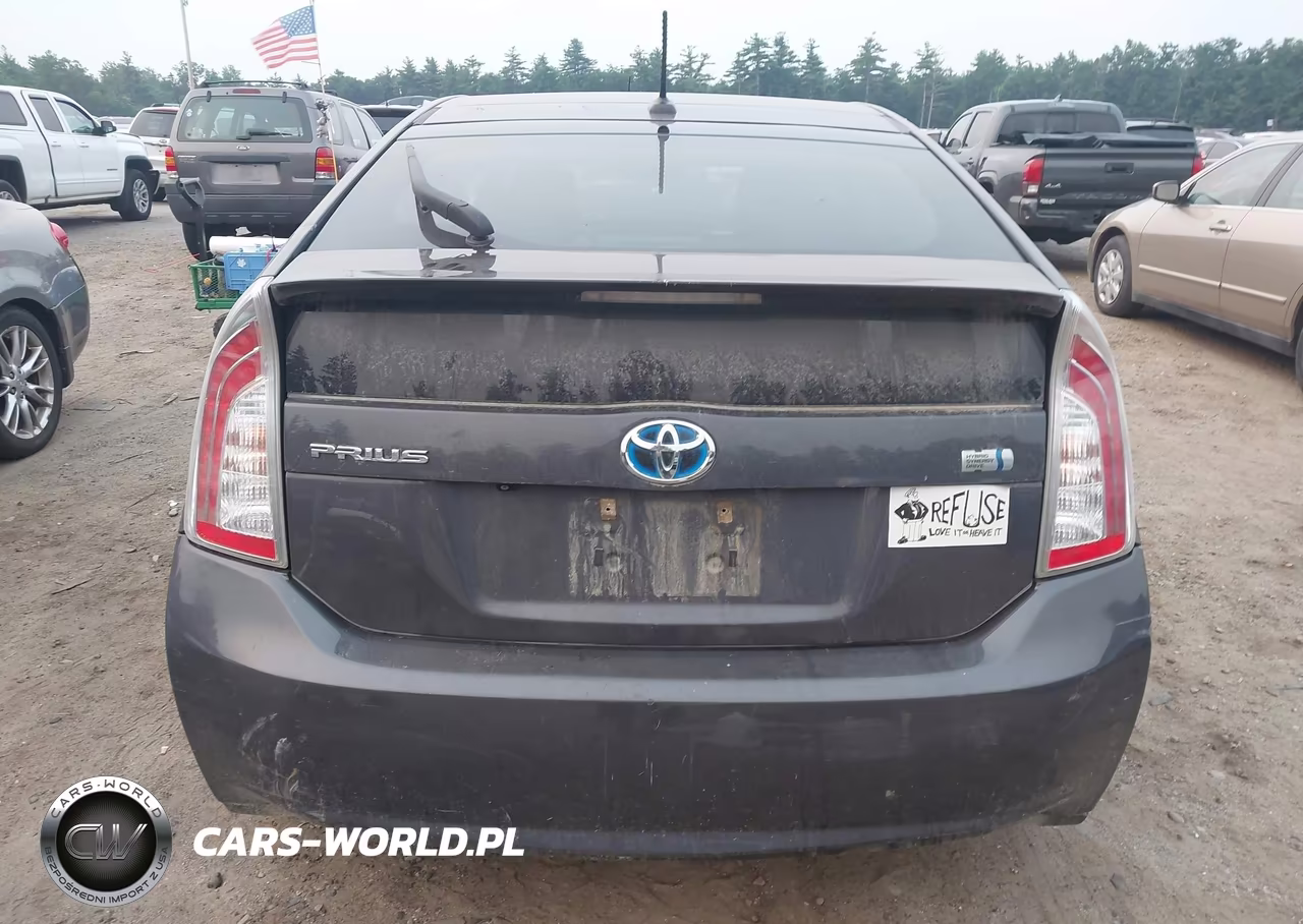 2015 Toyota Prius Four VIN:JTDKN3DU1F1950332 - 15