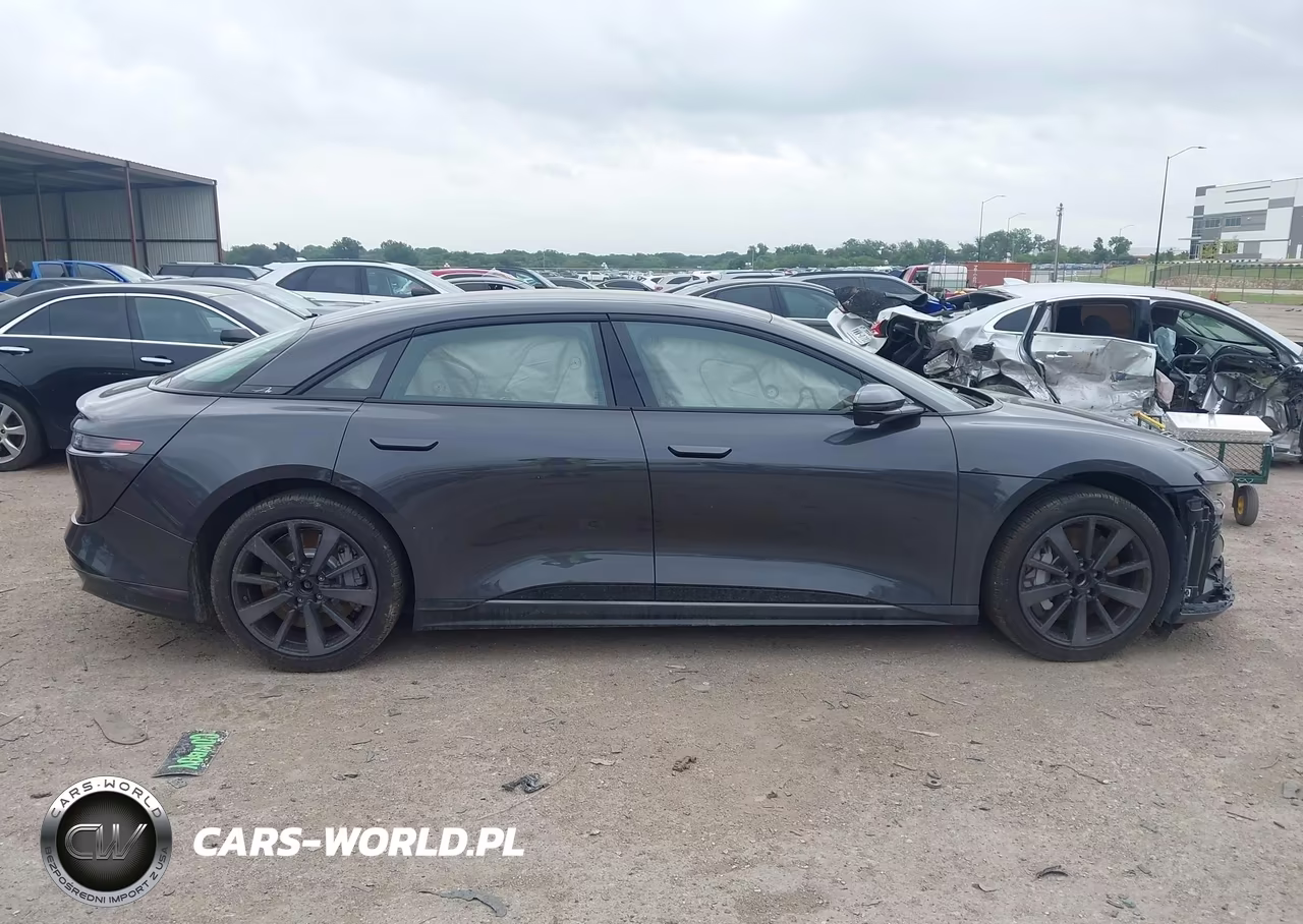 2025 Lucid Air Pure VIN:50EA1PGAXSA006244 - 12