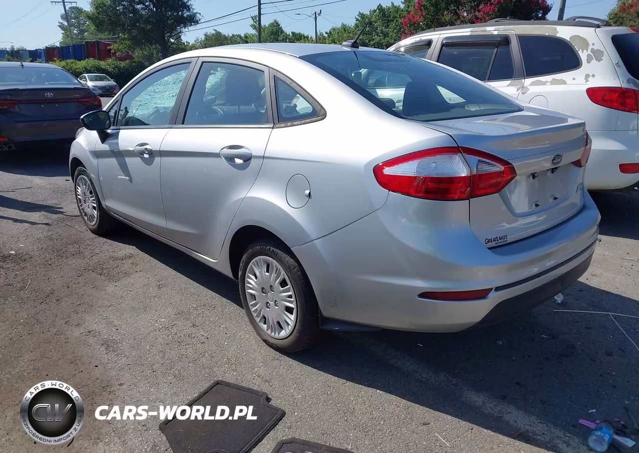 2019 Ford Fiesta S VIN:3FADP4AJ7KM119567 - 3