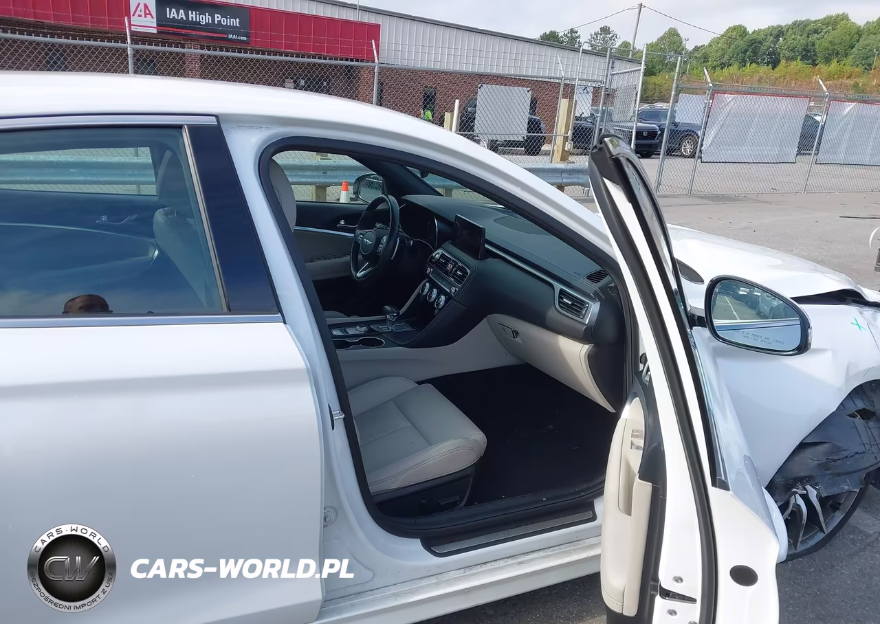 2023 Genesis G70 2.0T Awd VIN:KMTG34TA2PU127094 - 5