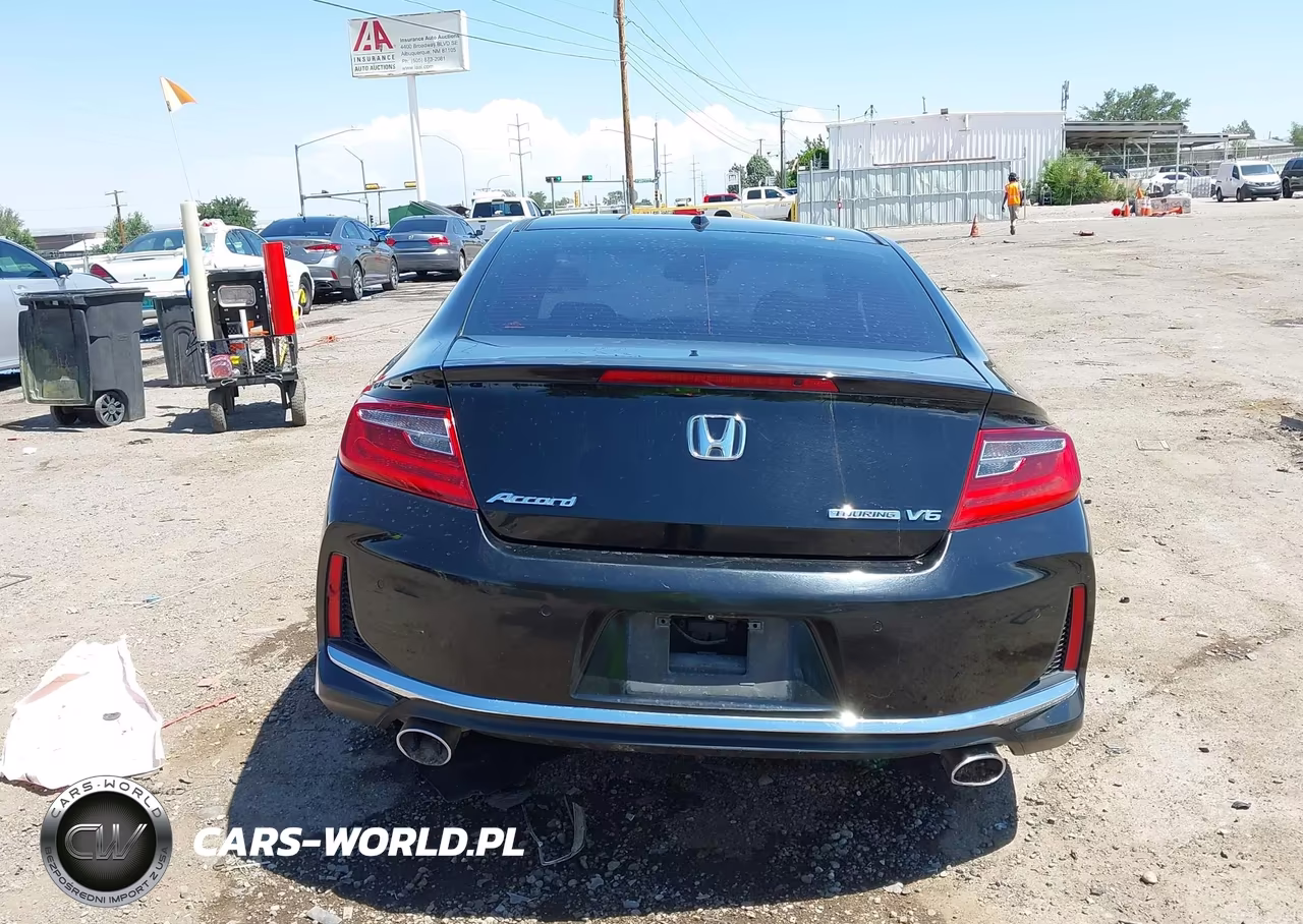 2017 Honda Accord Touring V6 VIN:1HGCT2B04HA001592 - 16