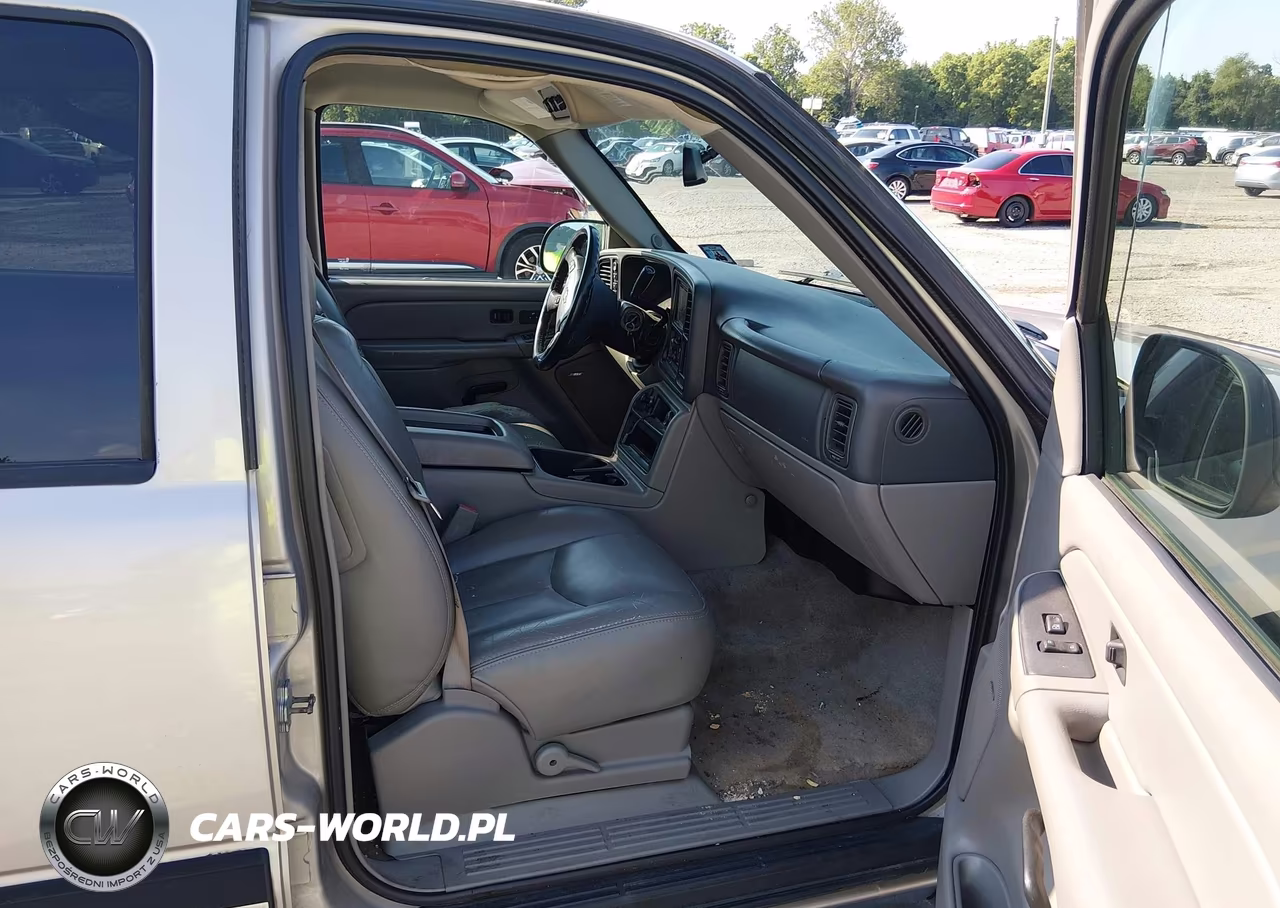 2006 Chevrolet Tahoe Ls VIN:1GNEK13T36R155939 - 5