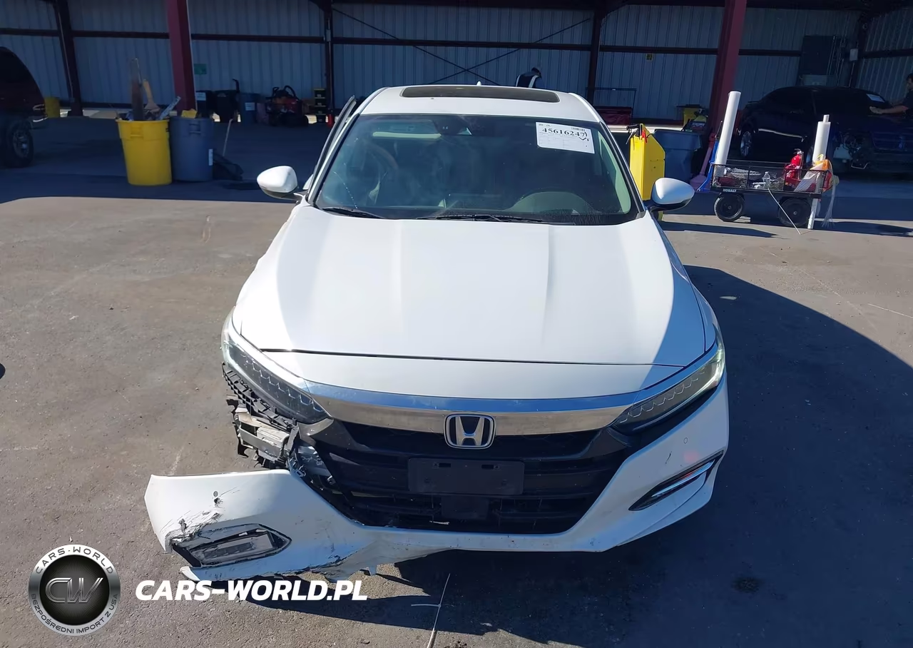 2018 Honda Accord Hybrid Touring VIN:1HGCV3F99JA012831 - 13