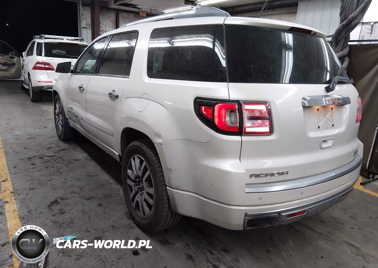 2013 GMC Acadia Denali VIN:1GKKRTKD7DJ114226 - 3