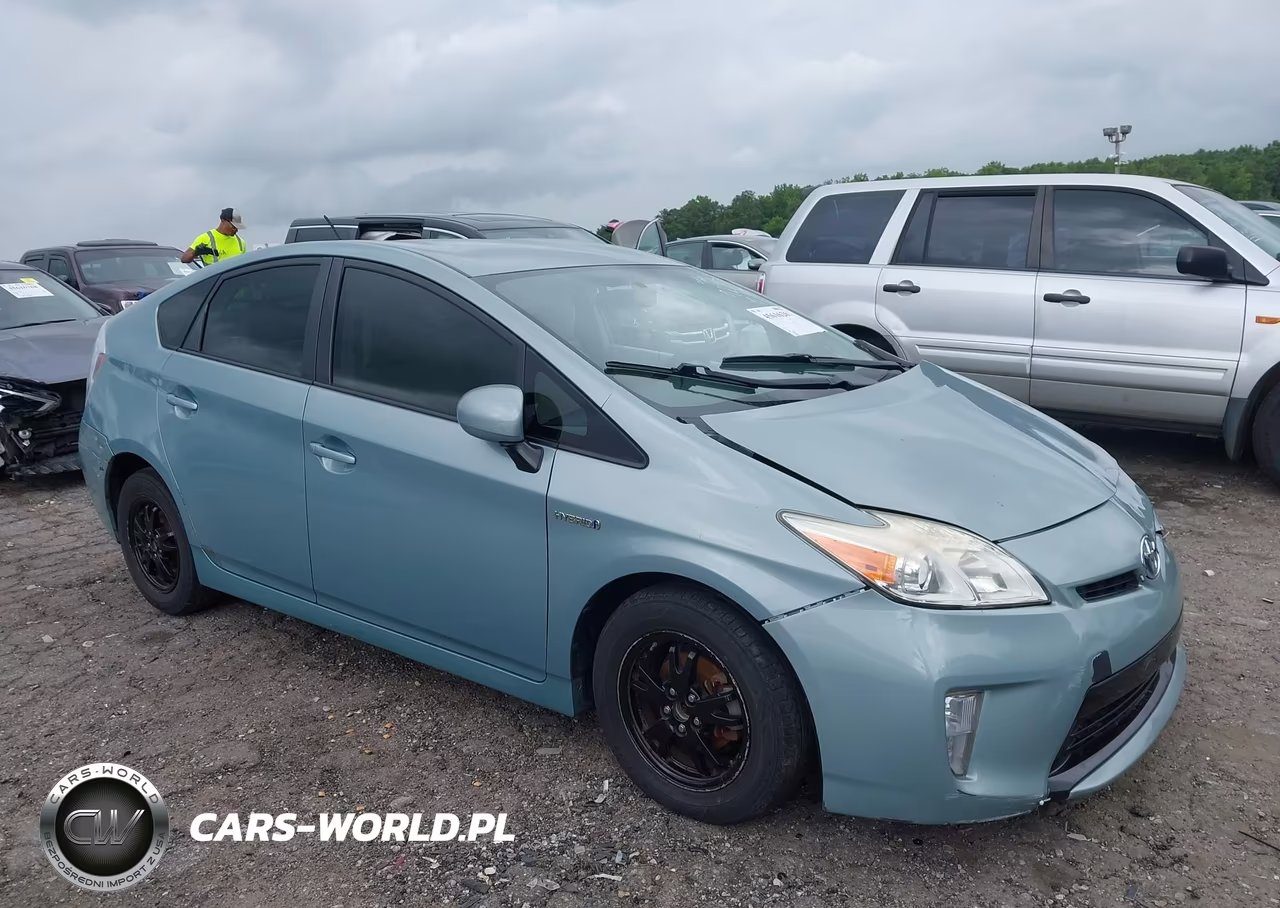 2014 Toyota Prius Two