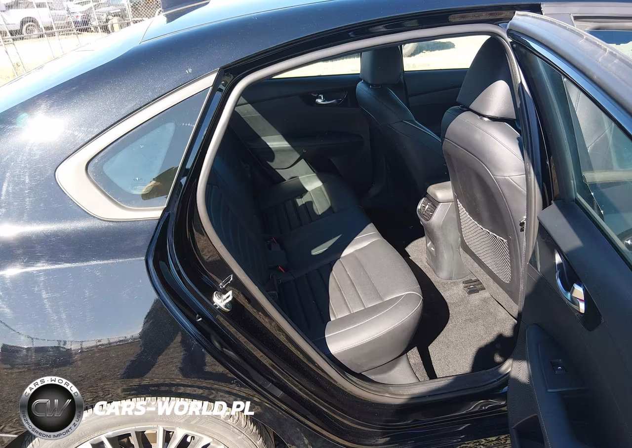 2024 Kia Forte Gt-Line VIN:3KPF54ADXRE757741 - 8