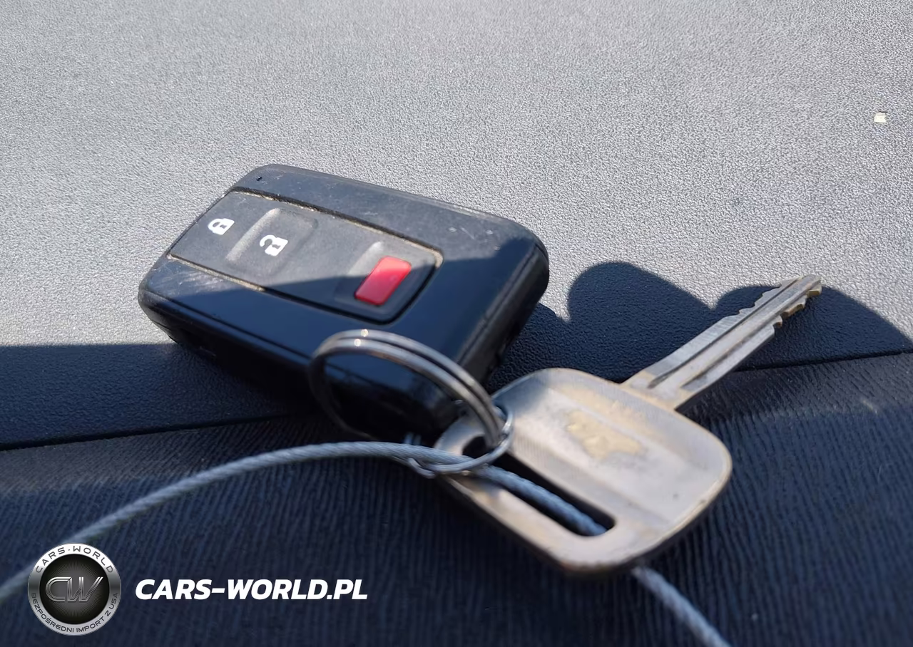 2006 Toyota Prius VIN:JTDKB20U263200967 - 11