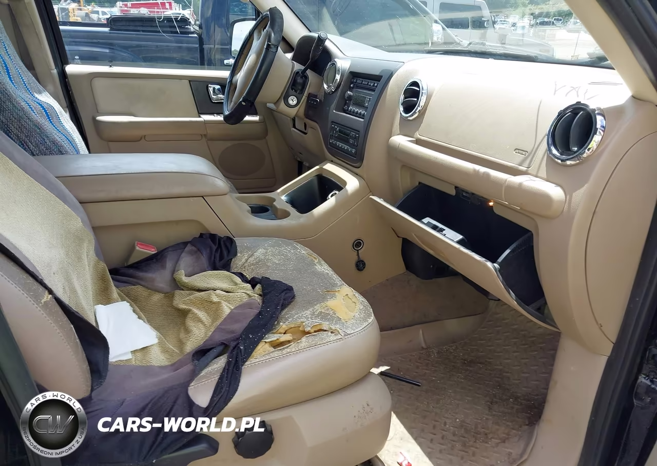 2005 Ford Expedition Eddie Bauer-King Ranch VIN:1FMPU17575LB13228 - 5
