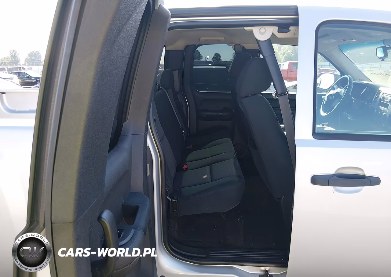 2011 Chevrolet Silverado 1500 Ls VIN:1GCRCREA5BZ428102 - 8