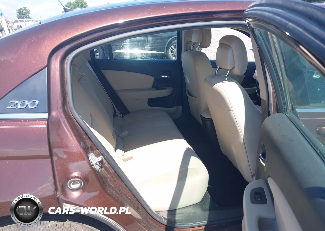 2013 Chrysler 200 Touring VIN:1C3CCBBB7DN546533 - 8
