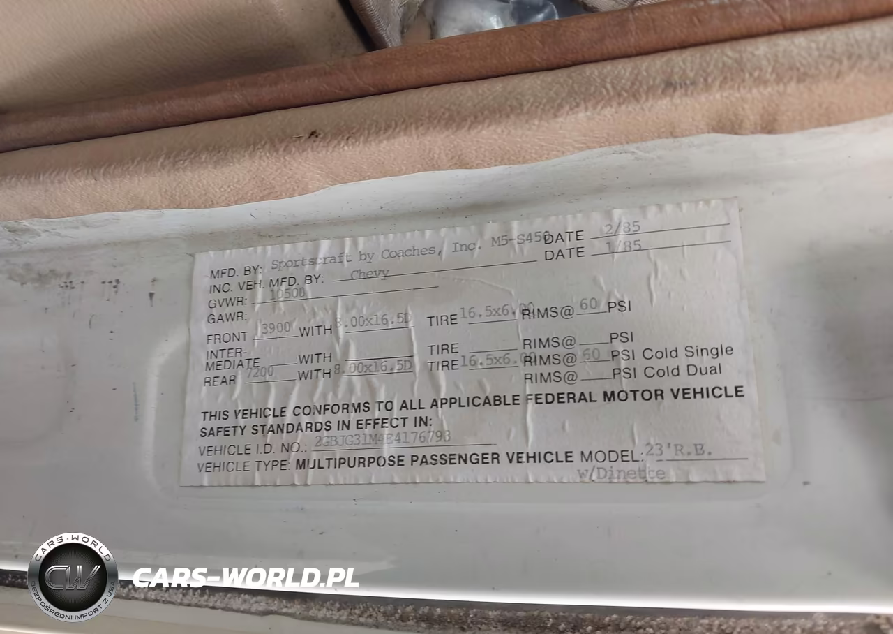 1984 Chevrolet G30 VIN:2GBJG31M4E4176793 - 8
