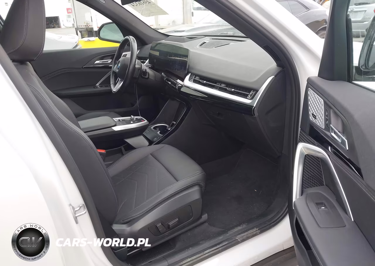 2023 BMW X1 xDrive28I VIN:WBX73EF04P5W14737 - 5