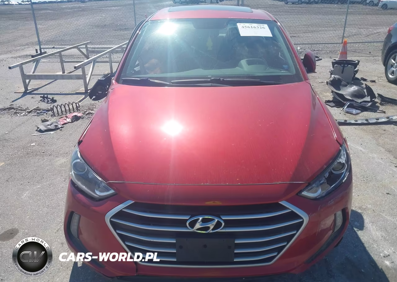 2018 Hyundai Elantra Value Edition VIN:5NPD84LF1JH393366 - 11