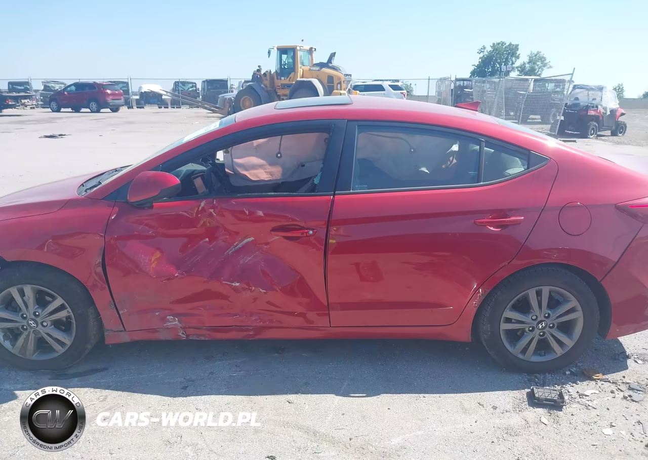 2018 Hyundai Elantra Value Edition VIN:5NPD84LF1JH393366 - 13