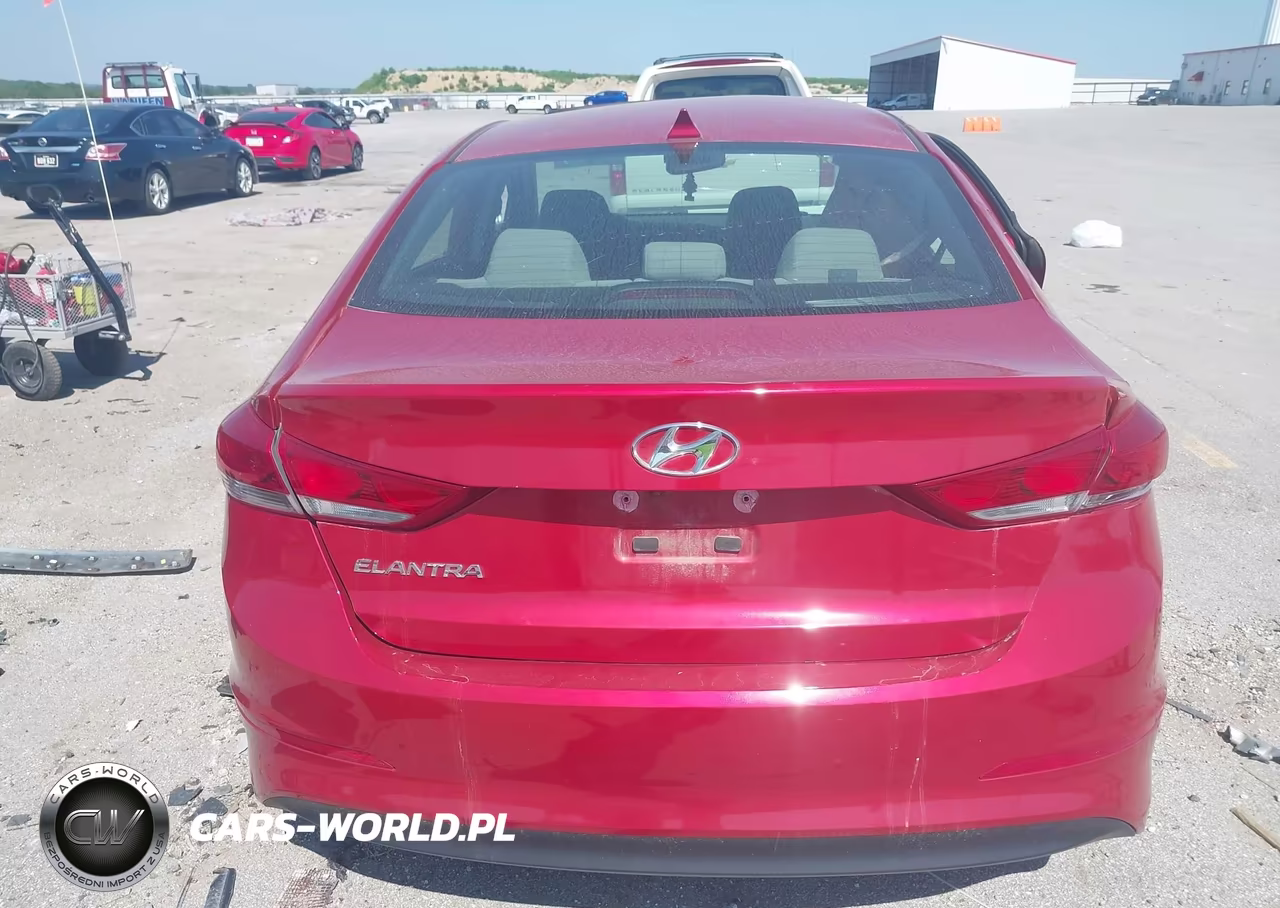 2018 Hyundai Elantra Value Edition VIN:5NPD84LF1JH393366 - 15