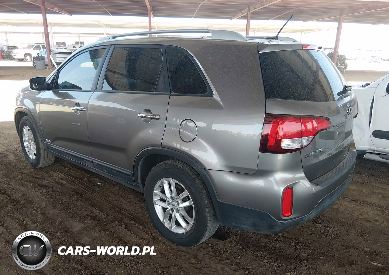 2015 Kia Sorento Lx V6 VIN:5XYKTDA73FG554218 - 3