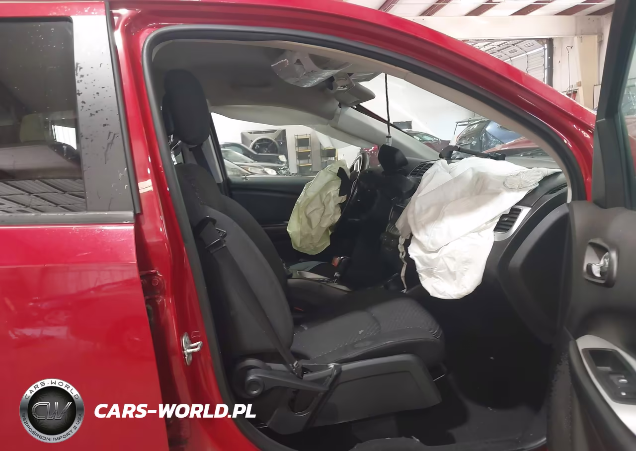 2018 Dodge Journey Se VIN:3C4PDCAB8JT519662 - 5