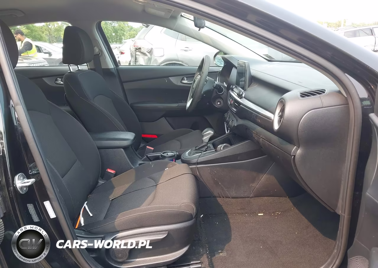 2021 Kia Forte Lxs VIN:3KPF24ADXME329136 - 5