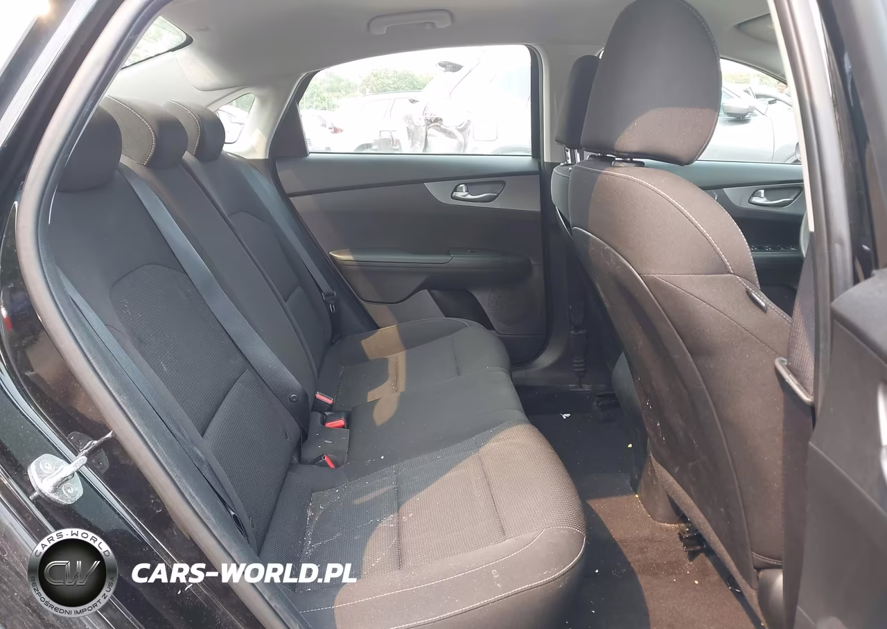 2021 Kia Forte Lxs VIN:3KPF24ADXME329136 - 8