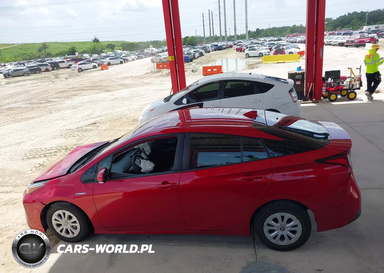 2019 Toyota Prius Le VIN:JTDKARFU3K3100356 - 15