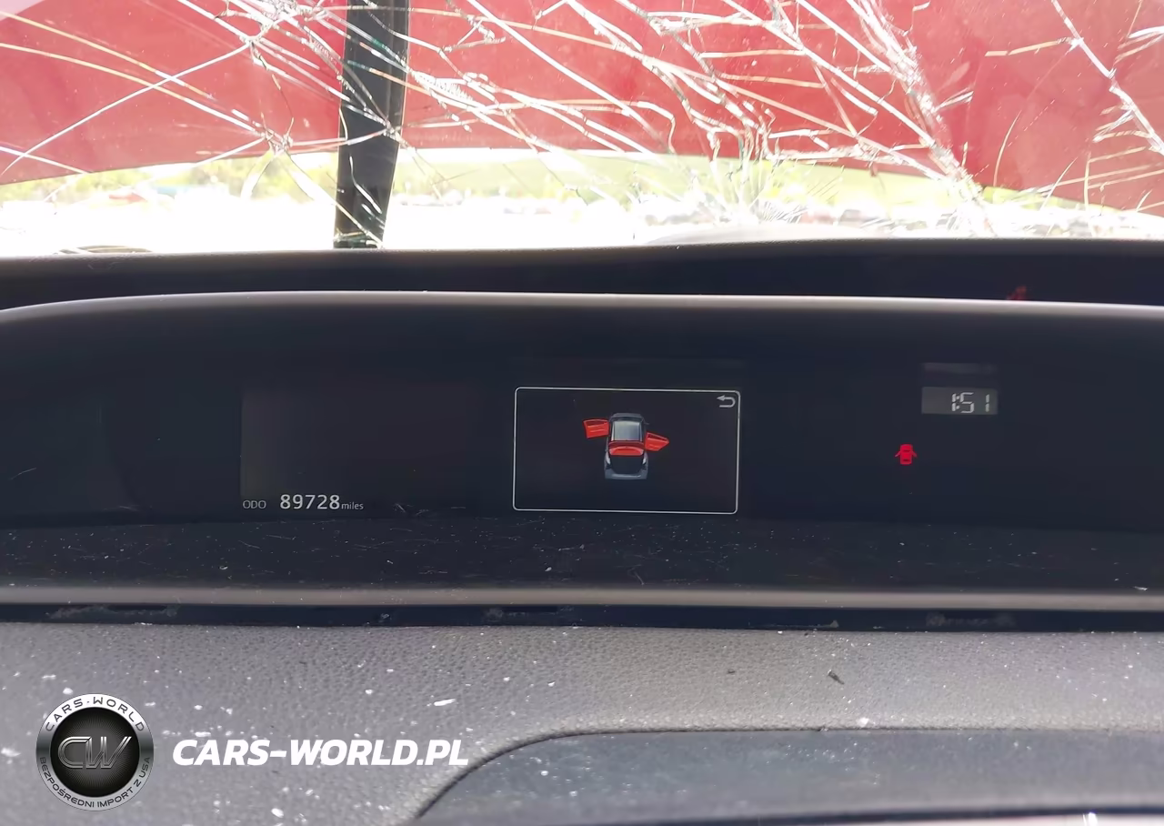 2019 Toyota Prius Le VIN:JTDKARFU3K3100356 - 7