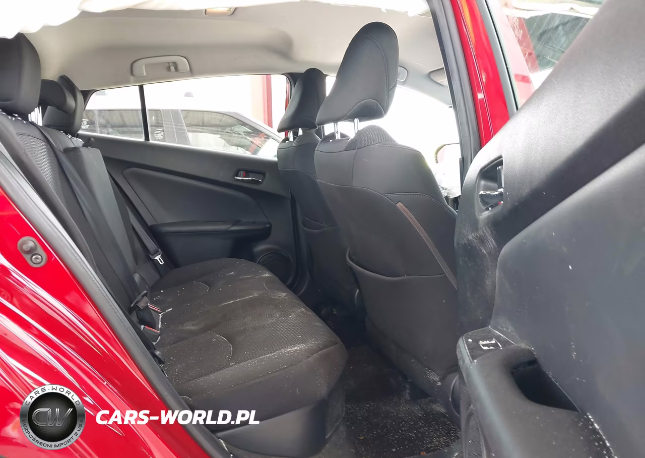 2019 Toyota Prius Le VIN:JTDKARFU3K3100356 - 8