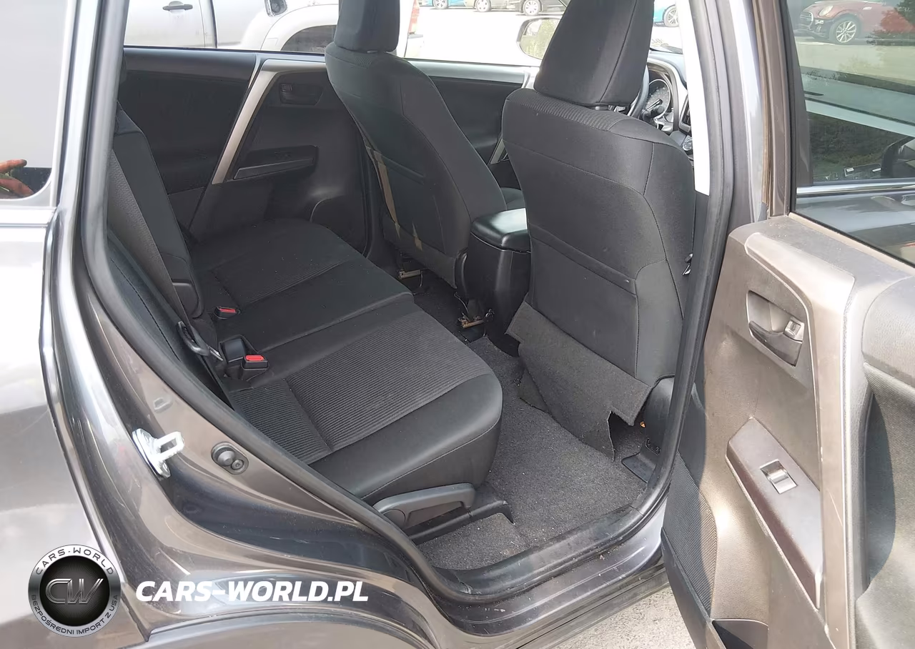2016 Toyota Rav4 Le VIN:JTMBFREV5GJ089973 - 8