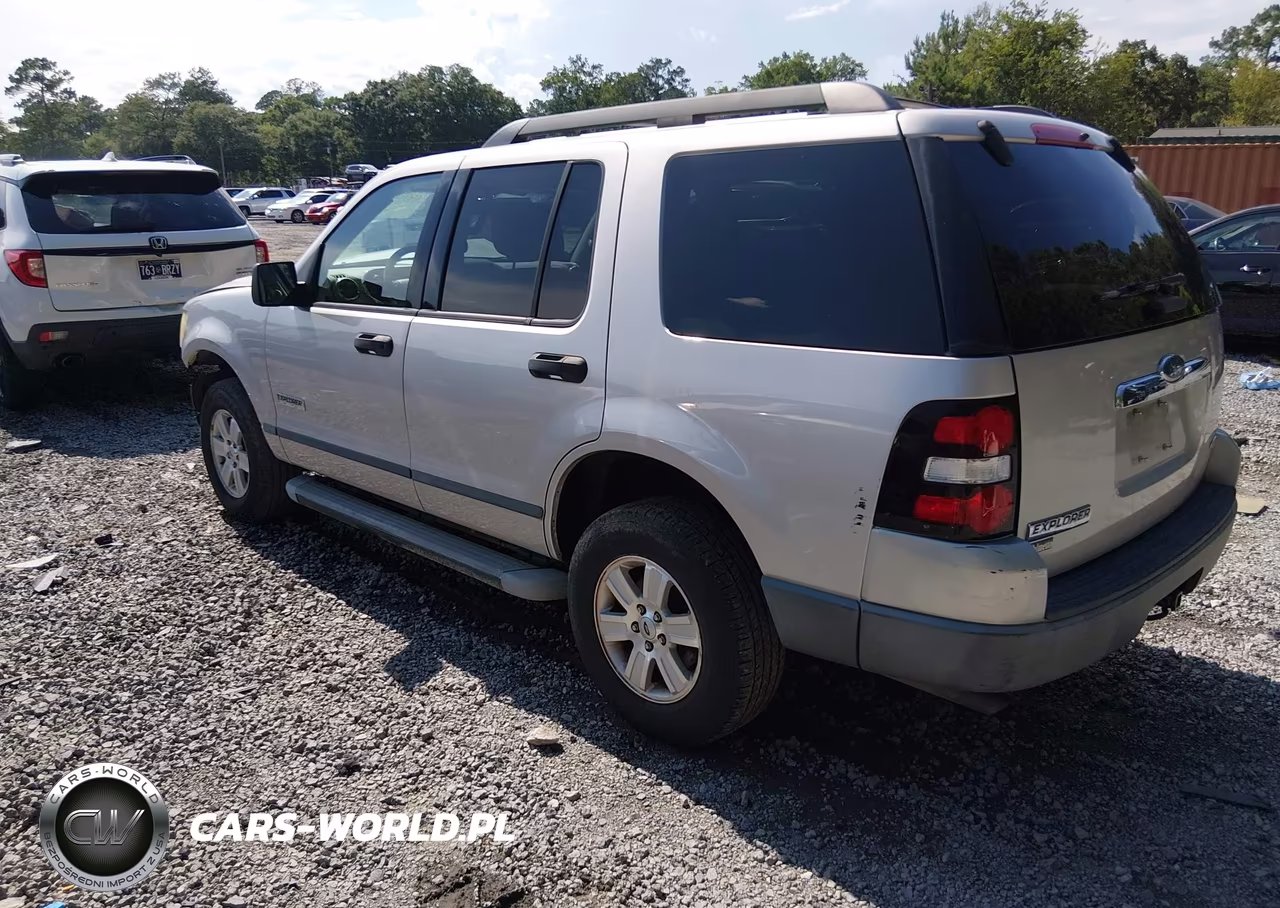 2006 Ford Explorer Xls VIN:1FMEU62E16UA51719 - 3