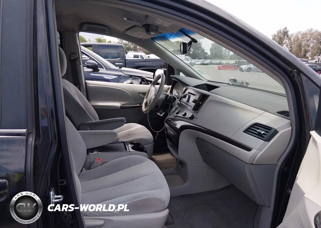 2011 Toyota Sienna Le V6 VIN:5TDKK3DC5BS132602 - 5