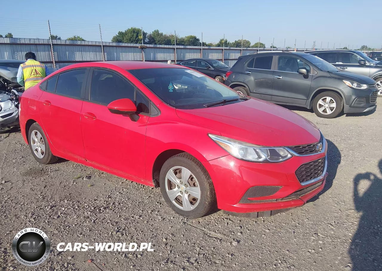2017 Chevrolet Cruze Ls Auto – zdjęcie 1 z 12
