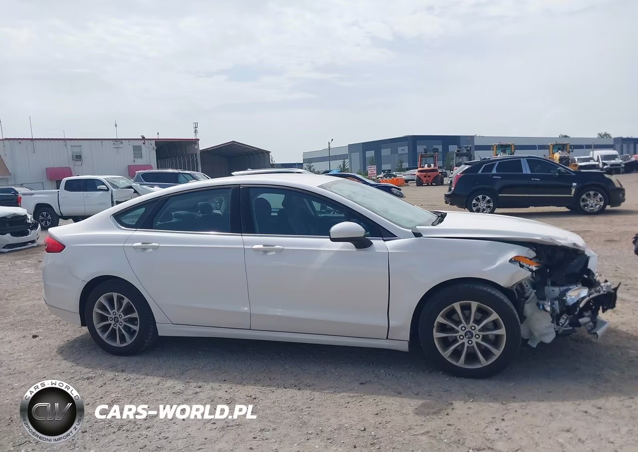 2017 Ford Fusion Se VIN:3FA6P0H74HR402970 - 13