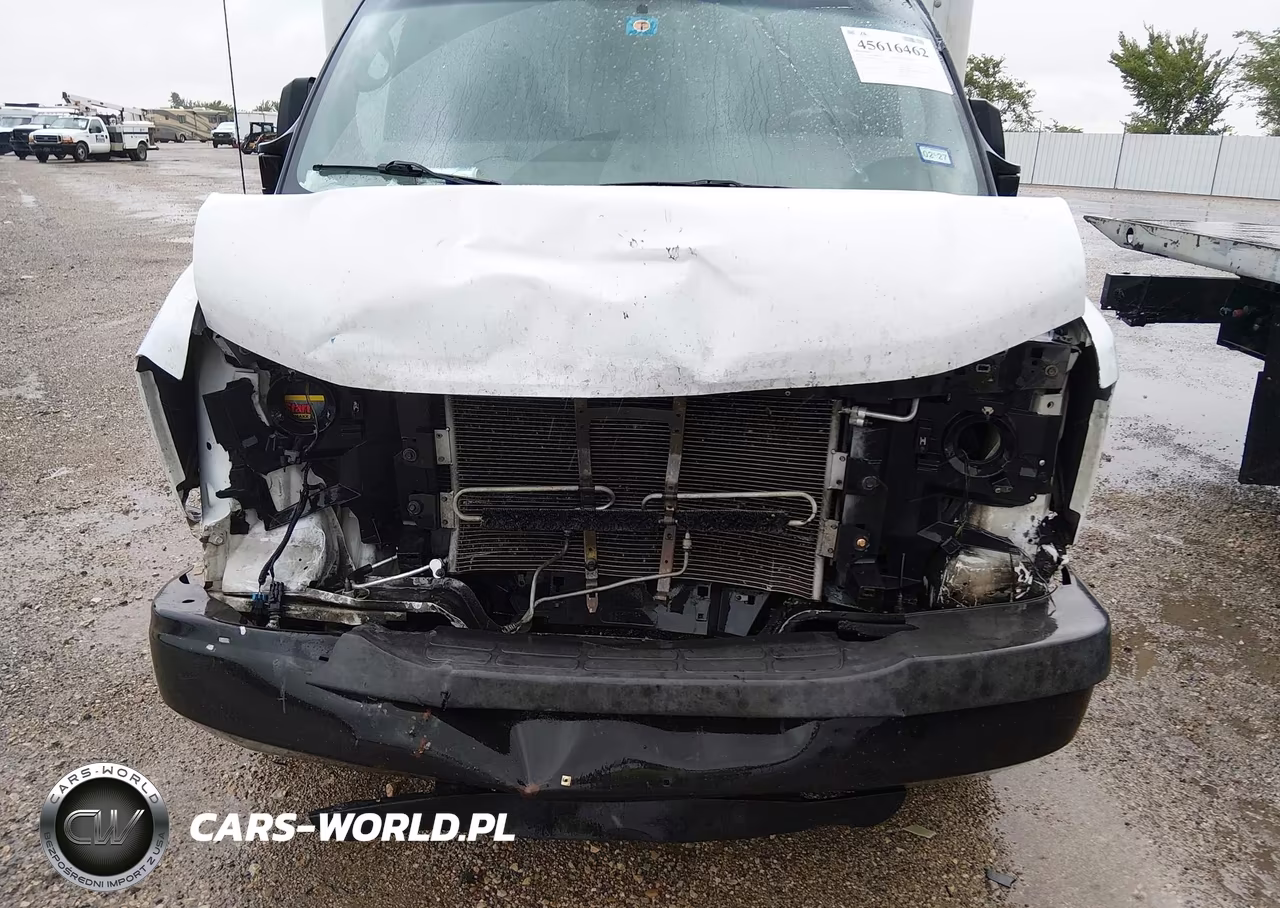 2013 Chevrolet Express Cutaway 3500 VIN:1GB3G4BG1D1136538 - 11
