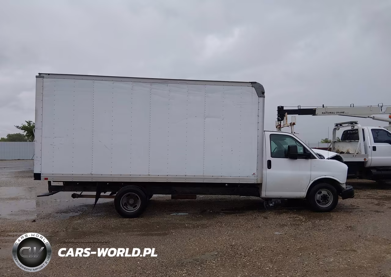 2013 Chevrolet Express Cutaway 3500 VIN:1GB3G4BG1D1136538 - 13