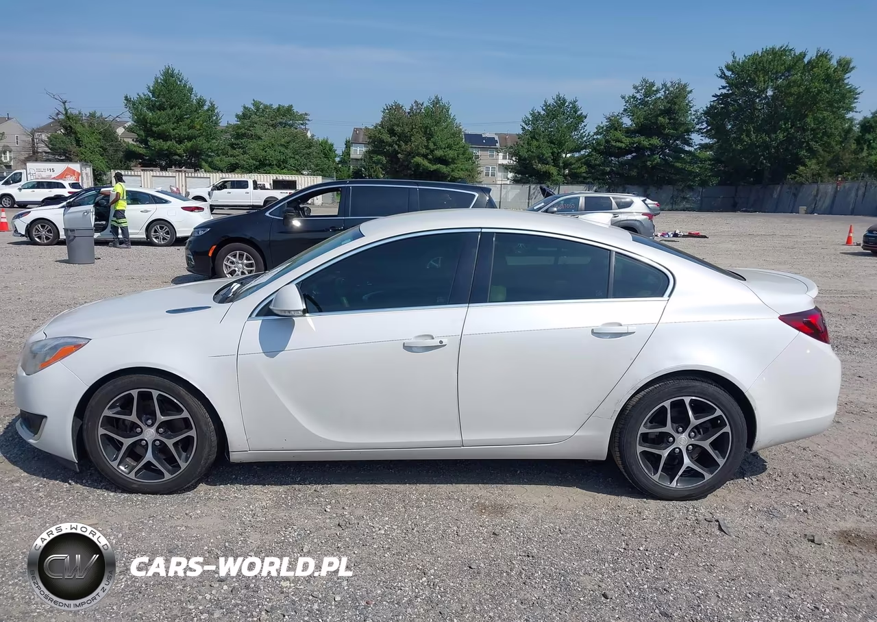 2017 Buick Regal Turbo Sport Touring VIN:2G4GL5EXXH9133242 - 14