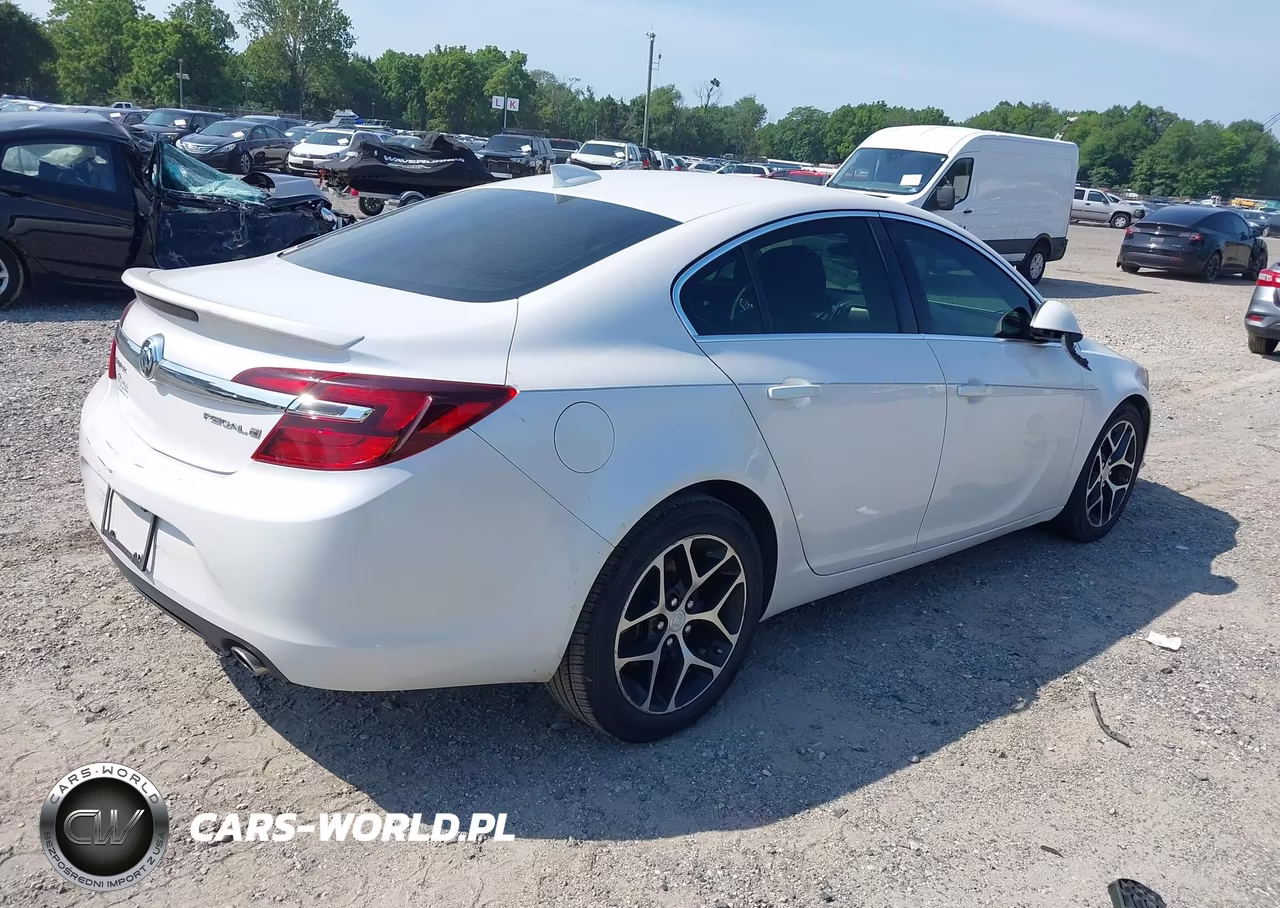 2017 Buick Regal Turbo Sport Touring VIN:2G4GL5EXXH9133242 - 4