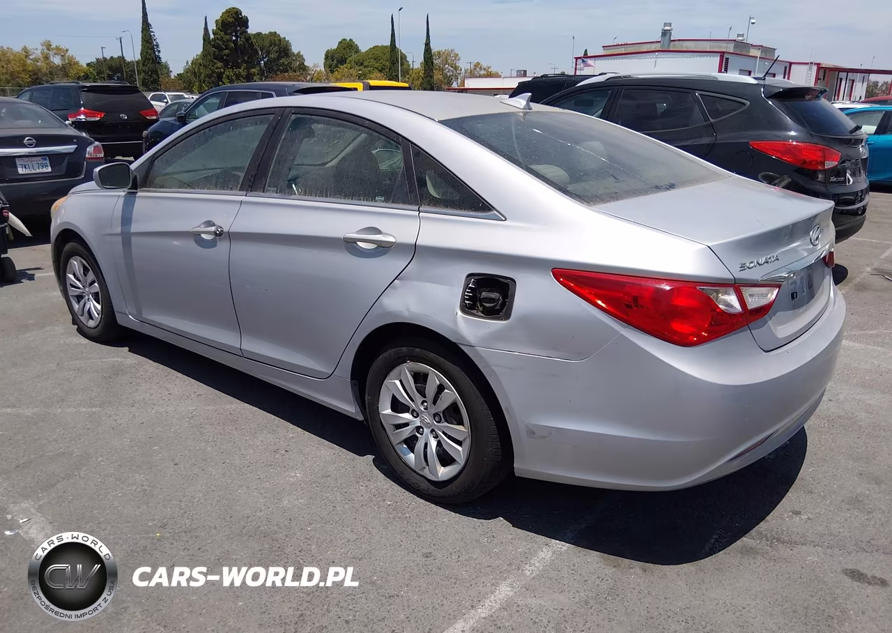 2012 Hyundai Sonata Gls VIN:5NPEB4AC2CH473504 - 3
