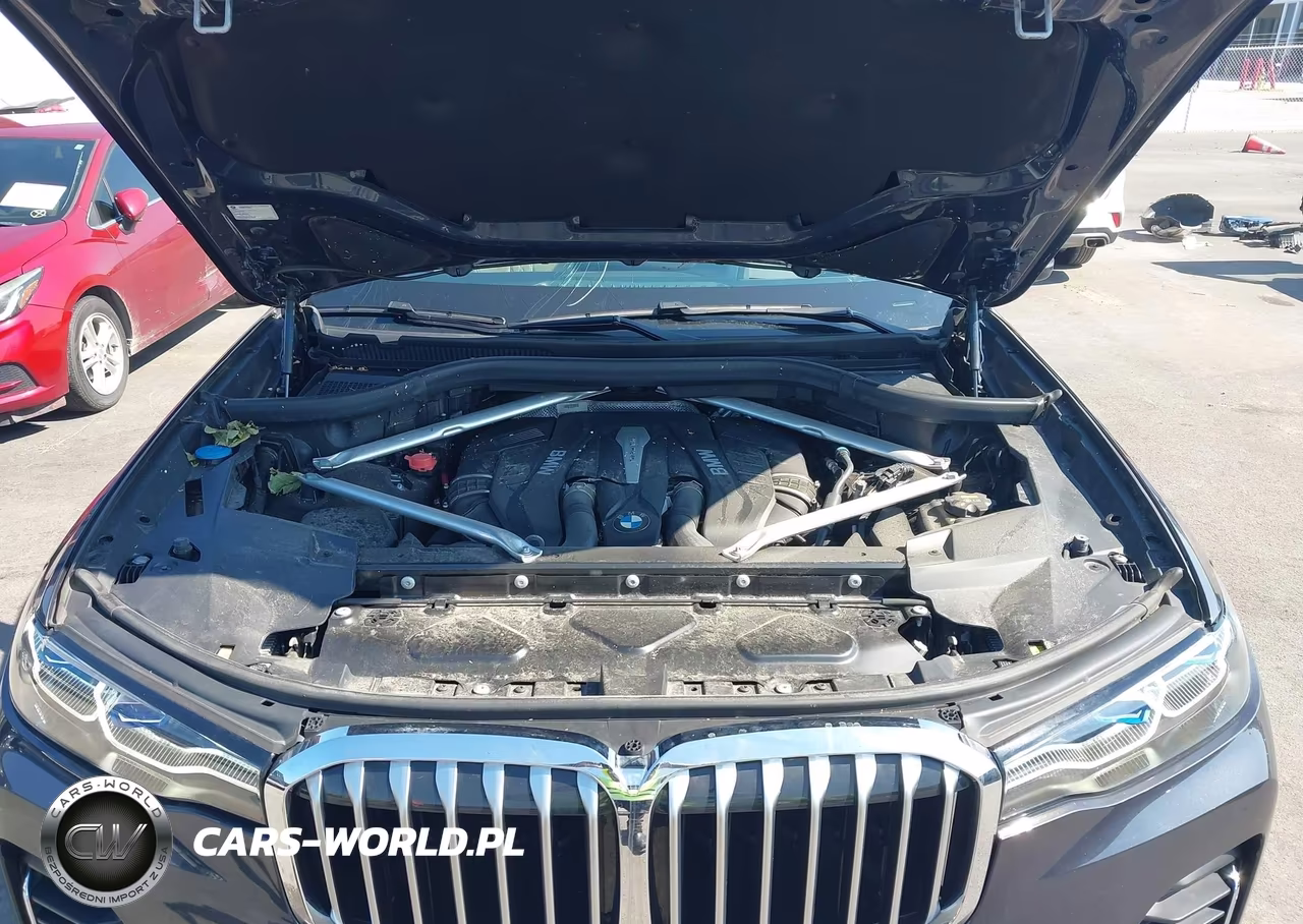 2019 BMW X7 xDrive50I VIN:5UXCX4C53KLB39761 - 10