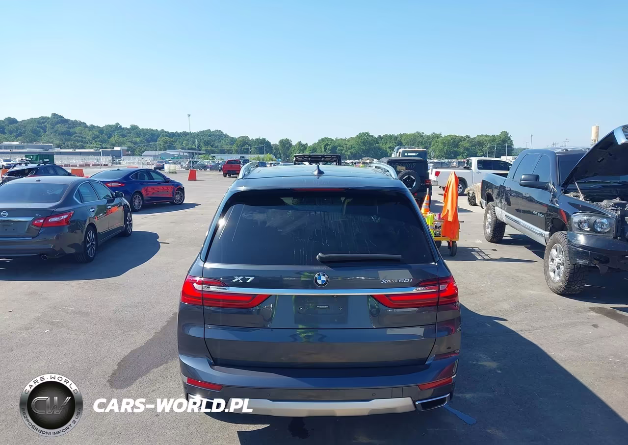 2019 BMW X7 xDrive50I VIN:5UXCX4C53KLB39761 - 16