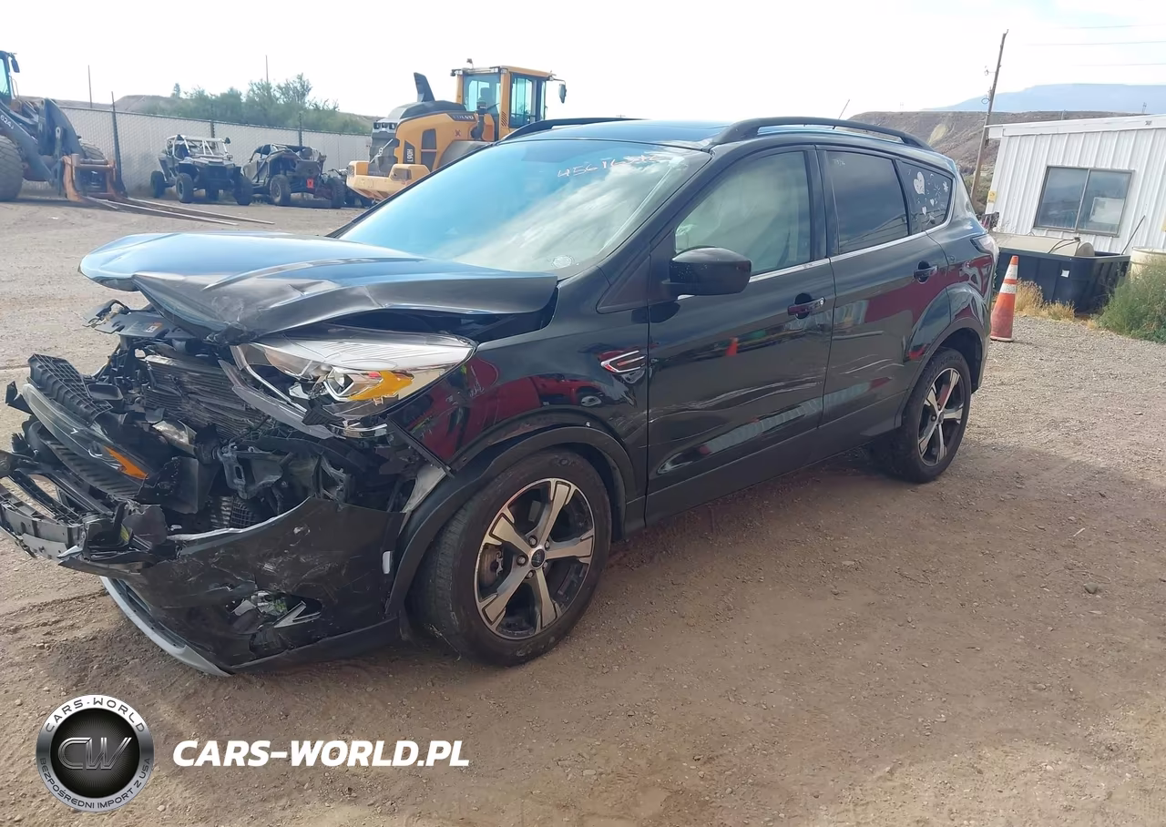 2017 Ford Escape Se VIN:1FMCU9G9XHUC07053 - 2
