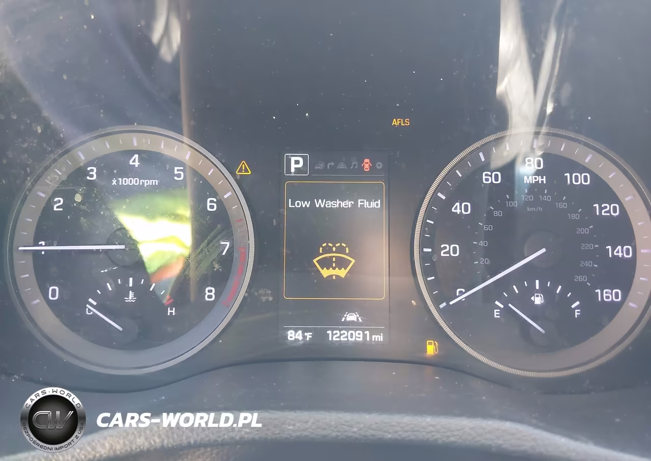 2018 Hyundai Tucson Limited VIN:KM8J3CA26JU820215 - 7