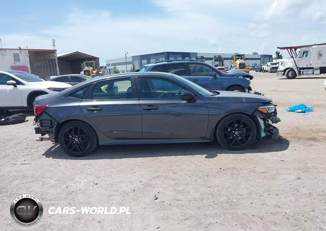 2025 Honda Civic Sport VIN:2HGFE2F53SH504620 - 13