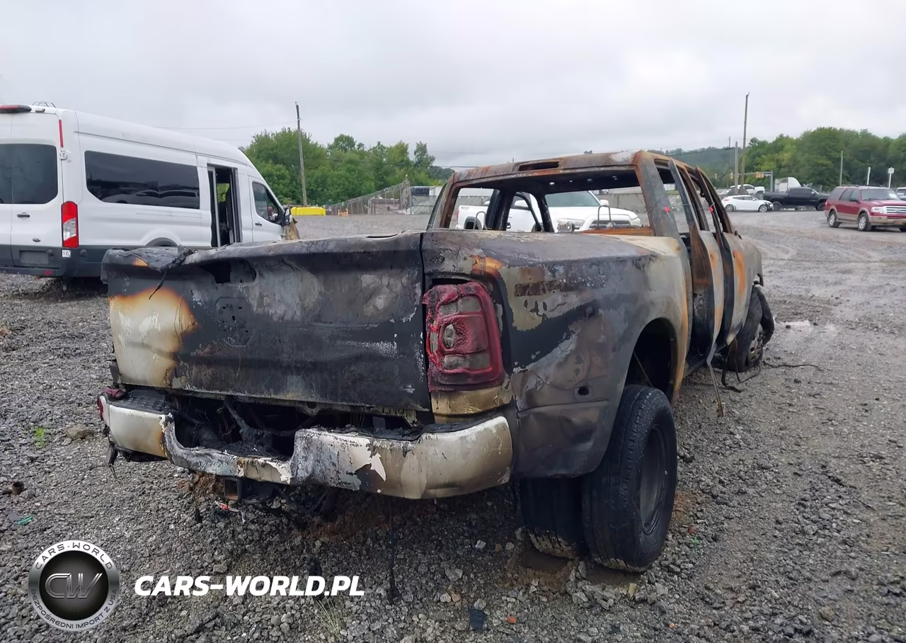 2019 Ram 3500 Big Horn 4X4 8' Box VIN:3C63RRHL0KG687959 - 4
